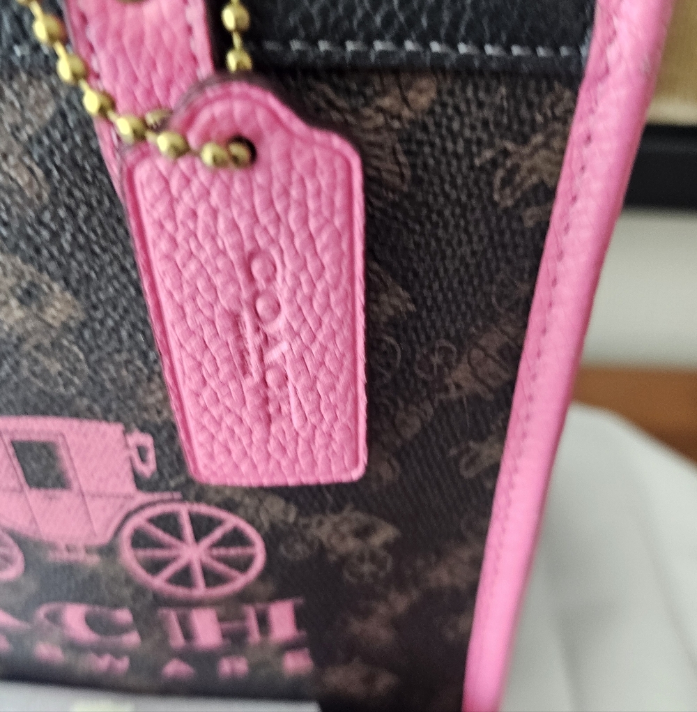 💯 AUTHENTIC COACH PINK AND BROWN MONOGRAMMED TOTE BAG - Picture 2 of 8